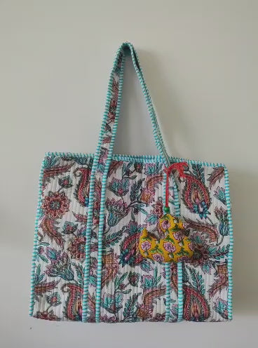 Quilted Tote Bag with Duck Charm – 16x16